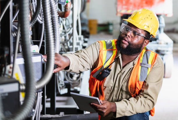 Best 24-Hour Electrician  in Metropolis, IL